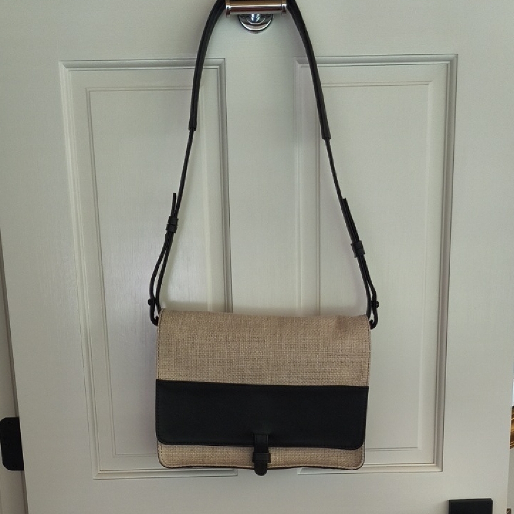Newbark Crossbody Bag
